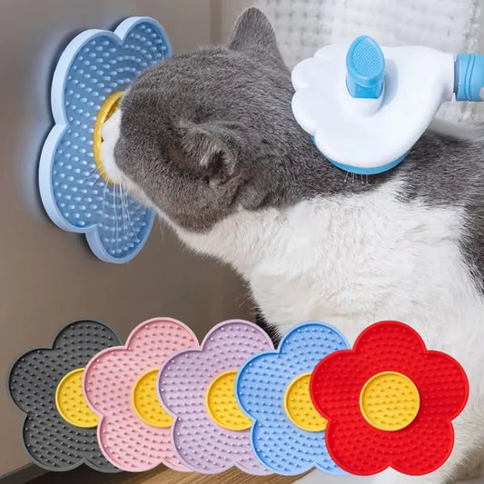 1Pcs Durable With Suction Cup Dog Licking Mat Sunflower Shaped Silicone Pet Lick Pad Cat Placemat Pet Supply