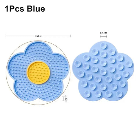 1Pcs Durable With Suction Cup Dog Licking Mat Sunflower Shaped Silicone Pet Lick Pad Cat Placemat Pet Supply