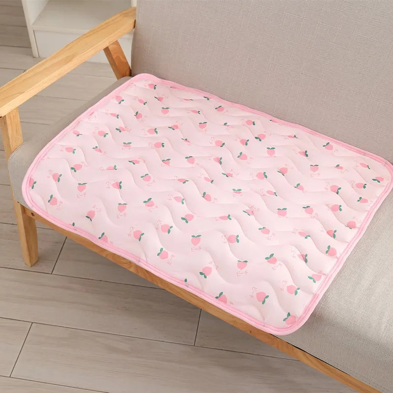 Summer pet mat Cool pet mat Cool cat and dog sofa mat cool ice silk cool breathable pet mat dog ice mat