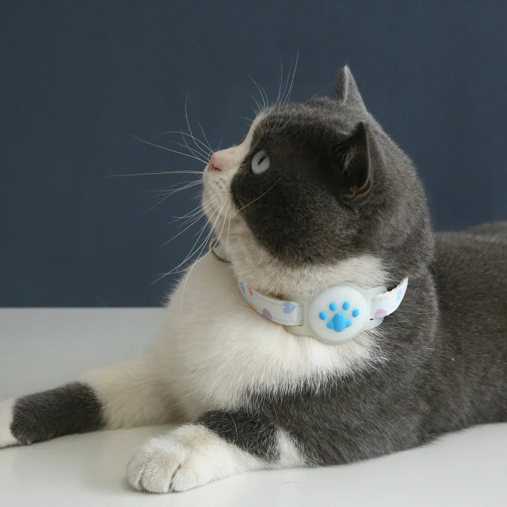 Adjustable Cat Collar with AirTag Holder Case Anti-Lost Cat Collar GPS Tracker Protective Case Print Kitten Collar Pet Supplies