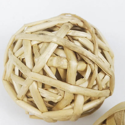 7CM Chewing Braided Ball Guinea Pig Rabbit Hamster Small Animal Play Pet Interactive Chew Toy Natural Grass Ball