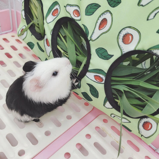Rabbit Hay Feeder Small Animal Hanging Hay Bag for Bunny Guinea Pigs Chinchilla Feeder Food Dispensers Bag Pet Feeding Bag