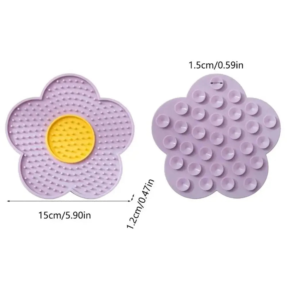 1Pcs Durable With Suction Cup Dog Licking Mat Sunflower Shaped Silicone Pet Lick Pad Cat Placemat Pet Supply