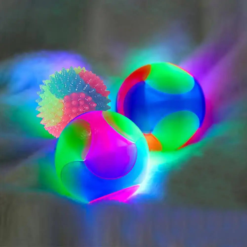 Pet Light Up Toy Ball Glowing LED Puppy Flashing Elastic Ball Toy Color Light TPR Ball Interactive Toys For Small pet